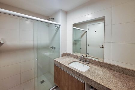 Apartamento para alugar com 120m², 3 quartos e 2 vagas Apartamento para alugar com 120m², 3 quartos e 2 vagasBanheiro Social