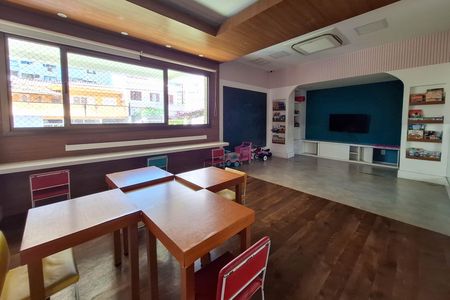 Apartamento para alugar com 120m², 3 quartos e 2 vagas Apartamento para alugar com 120m², 3 quartos e 2 vagasÁrea comum