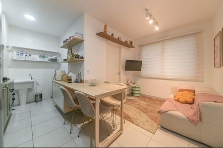 Apartamento para alugar com 2 quartos, 34m² em Santo Amaro, São Paulo