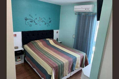 Casa à venda com 3 quartos, 188m² em Vila Mazzei, São Paulo