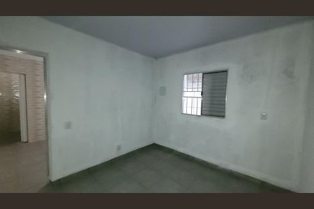 Quarto de kitnet/studio para alugar com 1 quarto, 42m² em Jardim Aracare, Itaquaquecetuba