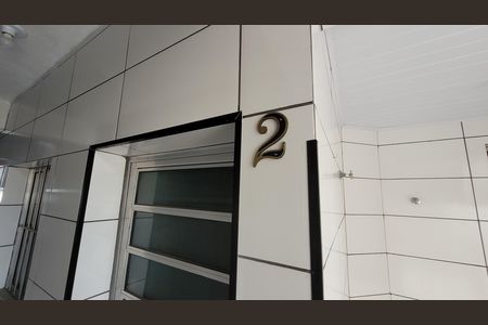 Hall de kitnet/studio para alugar com 1 quarto, 42m² em Jardim Aracare, Itaquaquecetuba