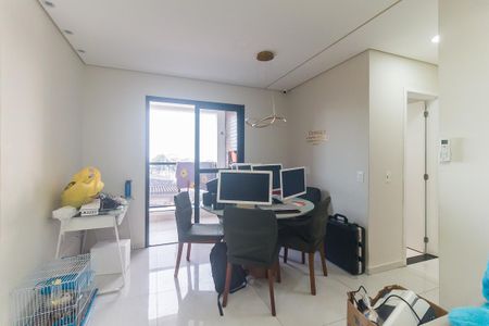 Apartamento para alugar com 66m², 2 quartos e 1 vagaSala