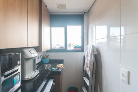 Apartamento para alugar com 66m², 2 quartos e 1 vagaÁrea de Serviço