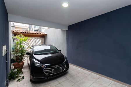 Garagem de casa à venda com 3 quartos, 105m² em Cidade Antônio Estêvão de Carvalho, São Paulo