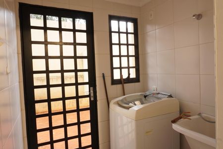 Área de Serviço de apartamento para alugar com 1 quarto, 49m² em Jardim Gibertoni, São Carlos