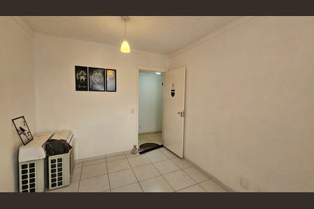 Sala de apartamento para alugar com 2 quartos, 45m² em Vila Avelina, Nova Iguaçu
