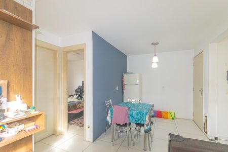 Apartamento à venda com 2 quartos, 60m² em Marechal Rondon, Canoas