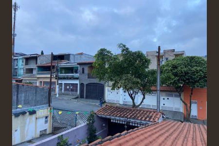 Vista de casa à venda com 2 quartos, 90m² em Vila Carmosina, São Paulo