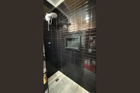 Banheiro 1 de casa à venda com 2 quartos, 90m² em Vila Carmosina, São Paulo