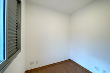 Apartamento à venda com 153m², 3 quartos e 2 vagas Apartamento à venda com 153m², 3 quartos e 2 vagasQuarto 2