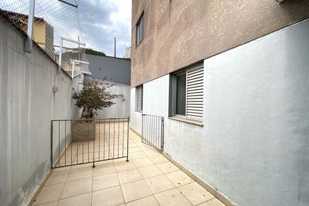 Apartamento à venda com 153m², 3 quartos e 2 vagas Apartamento à venda com 153m², 3 quartos e 2 vagasVaranda