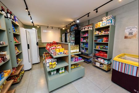Apartamento para alugar com 46m², 2 quartos e 1 vaga Apartamento para alugar com 46m², 2 quartos e 1 vagaMercado