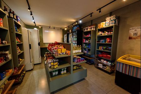 Apartamento para alugar com 46m², 2 quartos e 1 vaga Apartamento para alugar com 46m², 2 quartos e 1 vagaMercado
