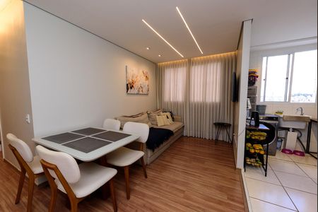 Apartamento para alugar com 2 quartos, 46m² em Novo Riacho, Contagem