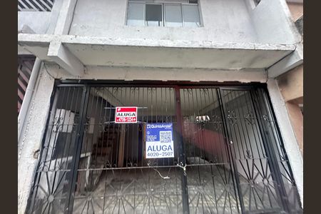 Fachada de casa para alugar com 2 quartos, 50m² em Parque Imperial, Barueri