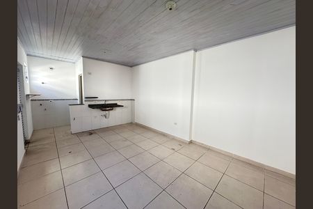 Kitnet de casa para alugar com 1 quarto, 25m² em Parque Sao Vicente, São Vicente