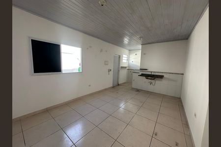 Casa para alugar com 1 quarto, 25m² em Parque Sao Vicente, São Vicente