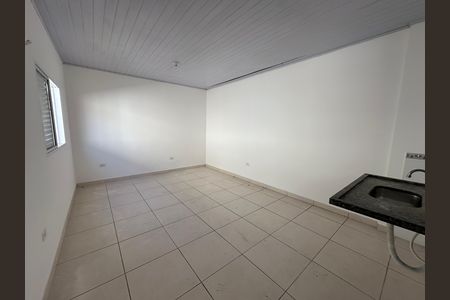 Kitnet de casa para alugar com 1 quarto, 25m² em Parque Sao Vicente, São Vicente
