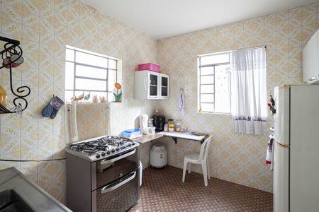 Cozinha de casa à venda com 3 quartos, 280m² em Ouro Preto, Belo Horizonte