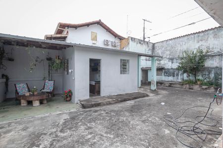 Quintal de casa à venda com 3 quartos, 280m² em Ouro Preto, Belo Horizonte