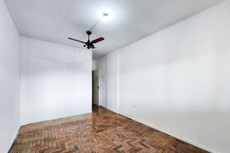 Studio para alugar com 25m², 1 quarto e sem vagaSala/Quarto