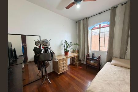Sala de apartamento para alugar com 3 quartos, 89m² em Sagrada Família, Belo Horizonte