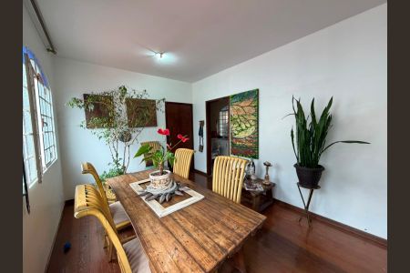 Sala de jantar de apartamento para alugar com 3 quartos, 89m² em Sagrada Família, Belo Horizonte