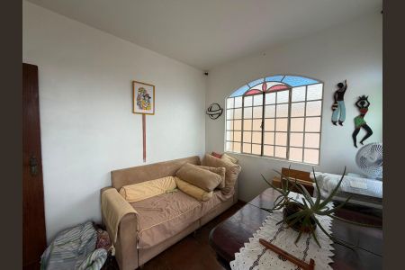 Sala de apartamento para alugar com 3 quartos, 89m² em Sagrada Família, Belo Horizonte