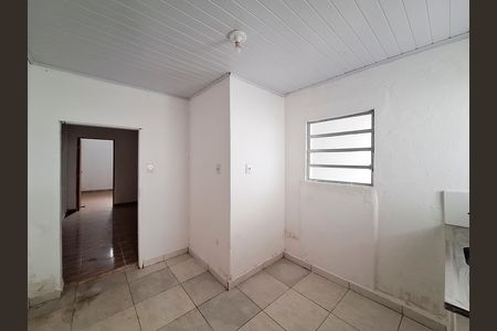 Cozinha de casa para alugar com 1 quarto, 50m² em Vila Amalia (zona Norte), São Paulo