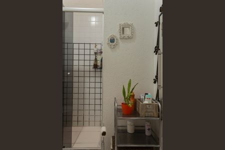 Banheiro de casa de condomínio à venda com 2 quartos, 78m² em Nova Petrópolis, São Bernardo do Campo