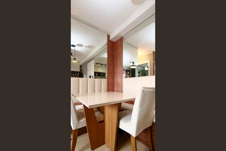 Sala  de apartamento à venda com 2 quartos, 40m² em Vila Plana, São Paulo