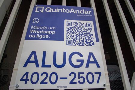 Casa para alugar com 150m², 2 quartos e 2 vagas Casa para alugar com 150m², 2 quartos e 2 vagasFachada