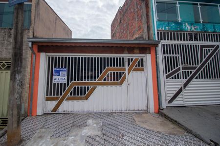 Casa para alugar com 150m², 2 quartos e 2 vagas Casa para alugar com 150m², 2 quartos e 2 vagasFachada