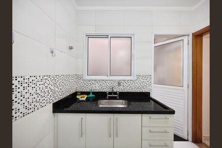 Cozinha de casa de condomínio à venda com 2 quartos, 100m² em Vila Medeiros, São Paulo