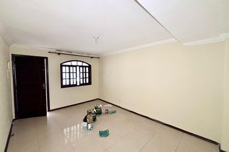 Sala de casa à venda com 2 quartos, 130m² em Vila Nhocuné, São Paulo