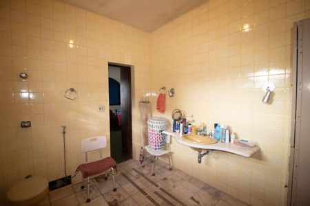 Banheiro da Suite de casa à venda com 4 quartos, 195m² em Padre Eustáquio, Belo Horizonte