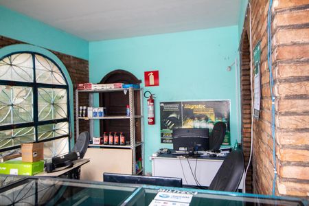 Casa 02 de casa à venda com 4 quartos, 195m² em Padre Eustáquio, Belo Horizonte