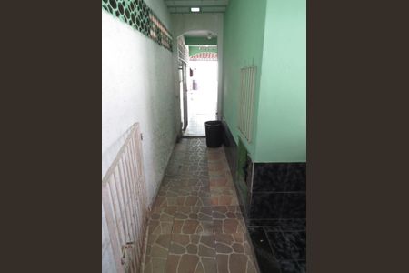 Corredor de casa para alugar com 4 quartos, 220m² em Boaçu, São Gonçalo