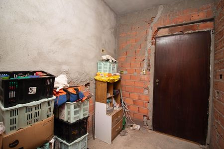 Casa para alugar com 355m², 5 quartos e 4 vagas Casa para alugar com 355m², 5 quartos e 4 vagasBanheiro Corredor