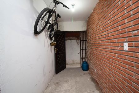Casa para alugar com 355m², 5 quartos e 4 vagas Casa para alugar com 355m², 5 quartos e 4 vagasHall de entrada - Lateral