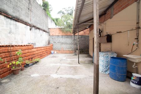 Casa para alugar com 355m², 5 quartos e 4 vagas Casa para alugar com 355m², 5 quartos e 4 vagasÁrea externa - Serviço