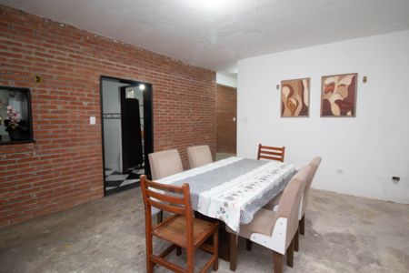 Casa para alugar com 355m², 5 quartos e 4 vagas Casa para alugar com 355m², 5 quartos e 4 vagasSala de Jantar