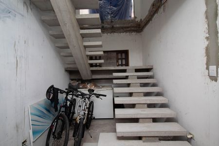 Hall da Escada de casa para alugar com 5 quartos, 355m² em Parque Sao Miguel, Guarulhos