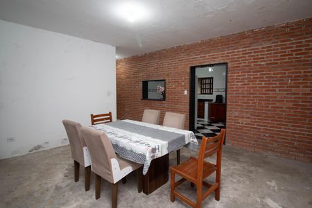 Casa para alugar com 355m², 5 quartos e 4 vagas Casa para alugar com 355m², 5 quartos e 4 vagasSala de Jantar