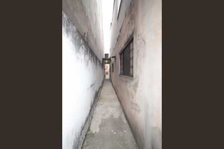 Casa para alugar com 355m², 5 quartos e 4 vagas Casa para alugar com 355m², 5 quartos e 4 vagasCorredor