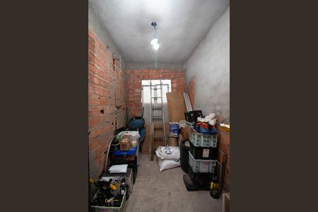 Casa para alugar com 355m², 5 quartos e 4 vagas Casa para alugar com 355m², 5 quartos e 4 vagasBanheiro Corredor