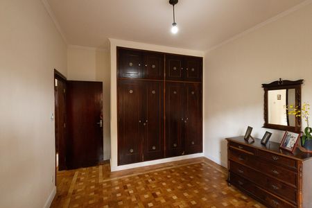 Casa para alugar com 274m², 3 quartos e 2 vagas Casa para alugar com 274m², 3 quartos e 2 vagasQuarto 1