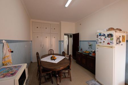 Casa para alugar com 274m², 3 quartos e 2 vagas Casa para alugar com 274m², 3 quartos e 2 vagasCozinha