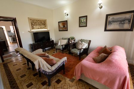 Casa para alugar com 274m², 3 quartos e 2 vagas Casa para alugar com 274m², 3 quartos e 2 vagasSala